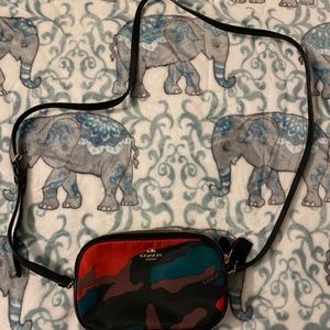 Couch crossbody